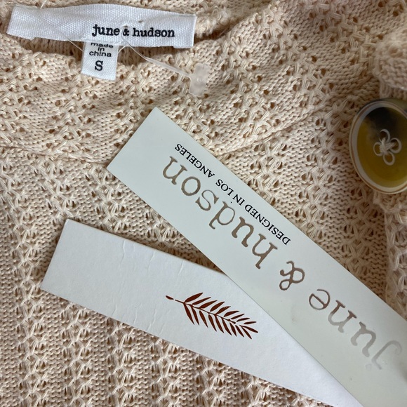 NWT June & Hudson Cropped Light Peach Oversized Sweater Dropped Shoulder [246] - Picture 4 of 6